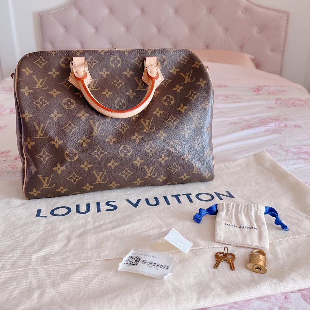 AUTHENTIC Louis Vuitton Speedy Bandoulière 30 (without strap) 👜🤎